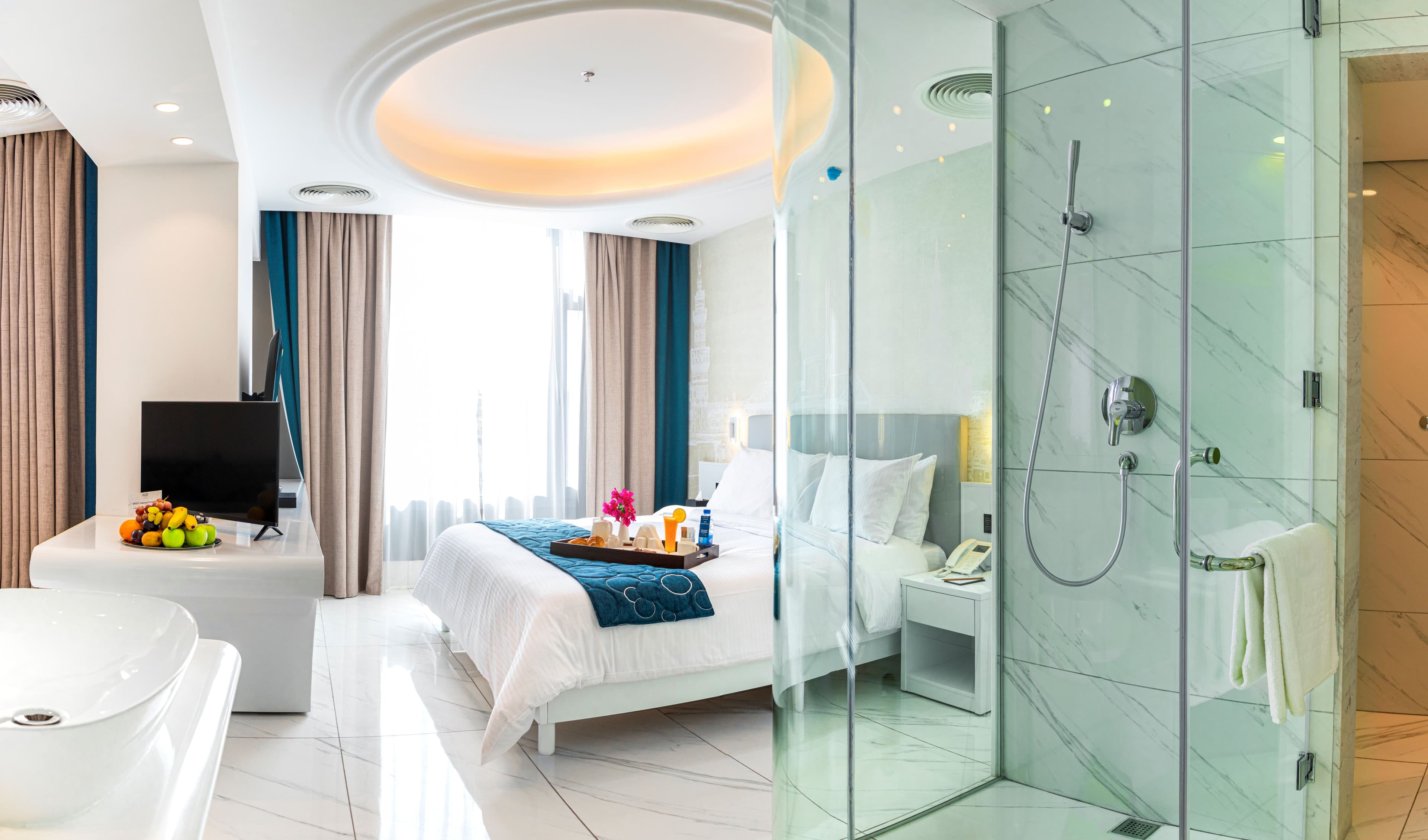 Golden Mazzeh Hotel